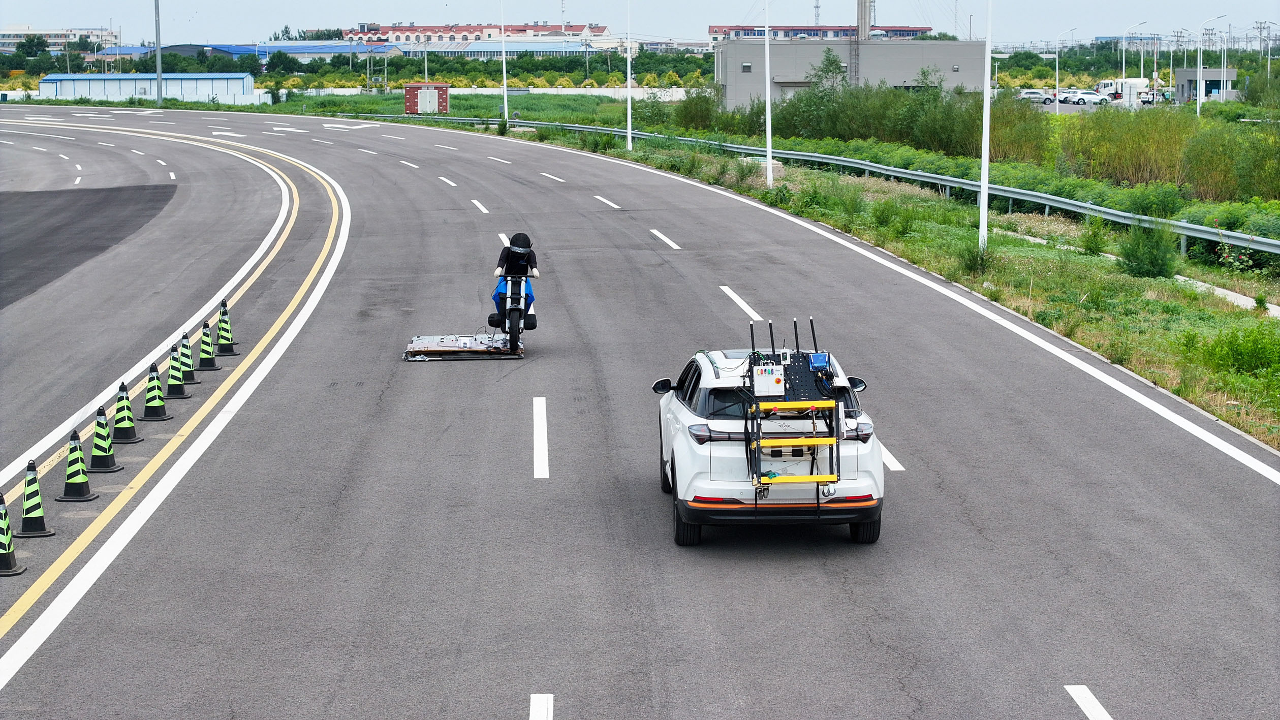 鱼龙混杂汽车测试测评行业亟待规范(图1)